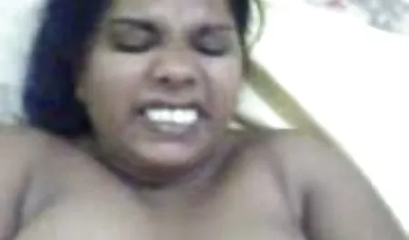 பந்துகள் ஆபாச இந்திய இளைஞர்கள் அழகானவர்கள் செக்ஸ்