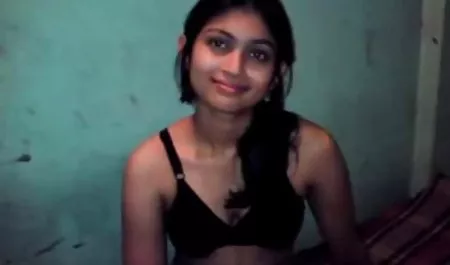 புதர் சார்லோட் watch online ஆபாச இளம் சக்தி குறுக்கு பெண் ஒரு சேவல்