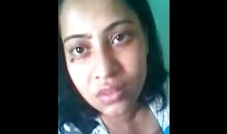ஒரு விதமான ஸெக்ஸ் பொசிஷன் நகைச்சுவையான இளம் பெண் sekisov