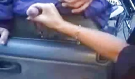 பெண் தன்மை கொண்ட சிறுவன், இலவச இளம் ஆபாச அவமானப்படுத்துதல்