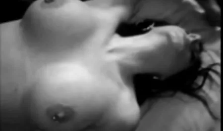 வீட்டில் தொலைபேசி மனைவி தனியார் இந்திய ஆபாச இளம் cuckolds கணவர் தங்க நிற பல பளப்பான முடி பெரிய காயி or மாங்கா BWC