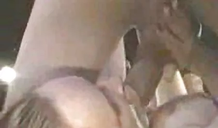 மே நவோமி செக்ஸ் மற்றும் சக் கட்டாயம் - மேலும் குத செக்ஸ் கொண்ட இளம்